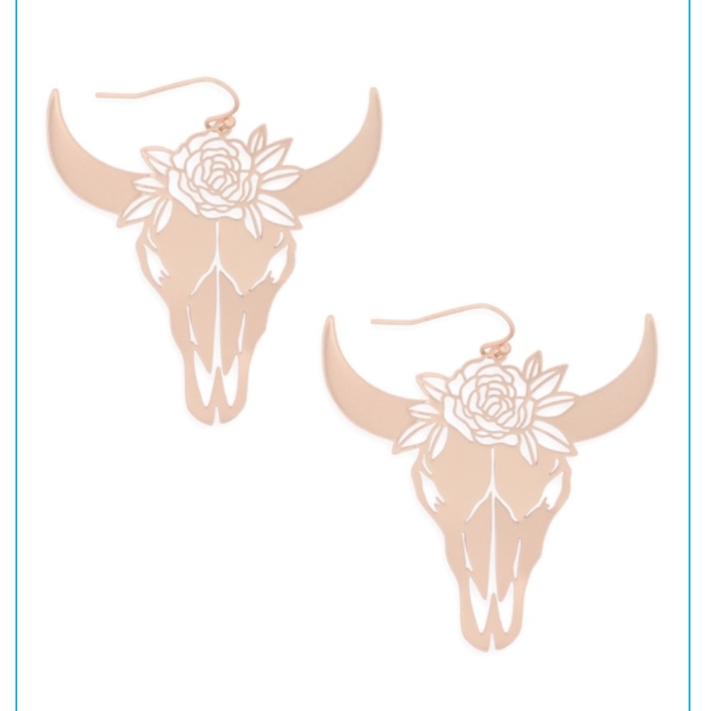 Flower Bull Earring- Matte Gold
